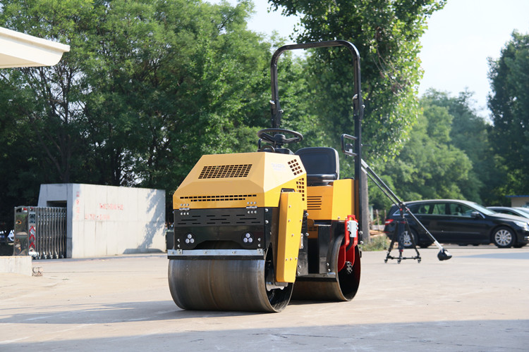 “明星款”小型壓路機(jī)，讓大家的選擇不再“迷路”！